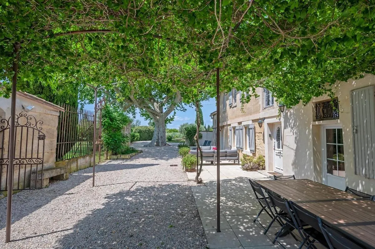 Le Mas Des Flammes Arles