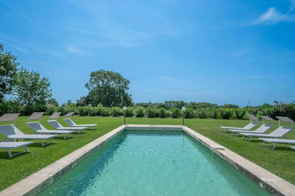 Le Mas Des Flammes Arles Villa